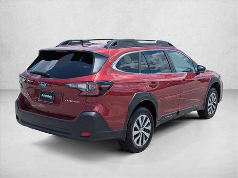 Used 2025 Subaru Outback Premium AWD/4WD image 5