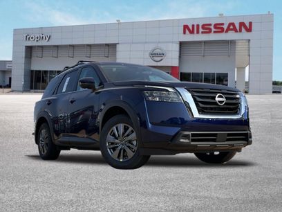 New 2025 Nissan Pathfinder SV