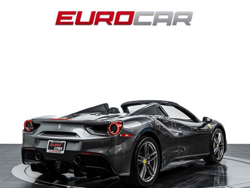 Used 2019 Ferrari 488 Spider RWD image 6