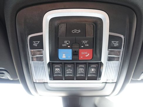 Used 2025 RAM 1500 Laramie w/ Sport Appearance Package AWD/4WD image 55