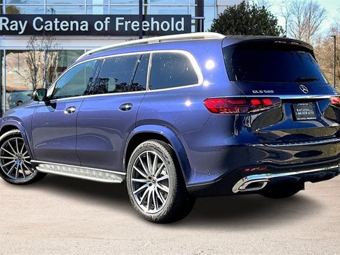 New 2026 Mercedes-Benz GLS 580 4MATIC image 3