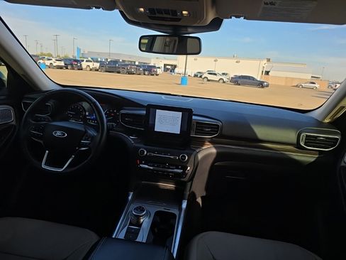 Used 2020 Ford Explorer Limited image 14