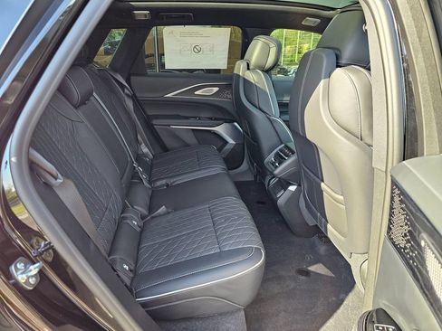 New 2027 Cadillac Lyriq Signature Sport w/ Nappa Leather Package AWD/4WD image 12