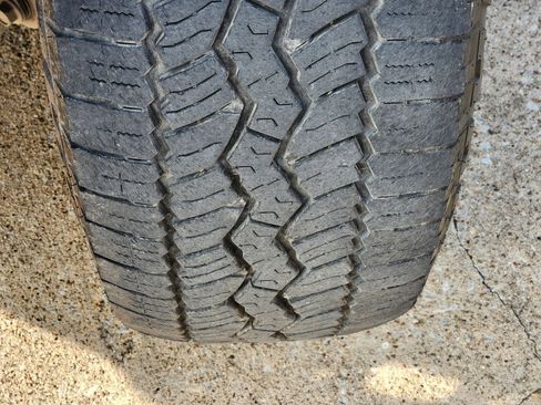 Used 2023 RAM 1500 Laramie AWD/4WD image 23