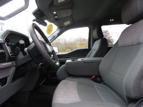 Used 2023 Ford F150 XLT AWD/4WD image 10