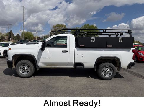 Used 2022 Chevrolet Silverado 2500 W/T w/ WT Convenience Package AWD/4WD image 1