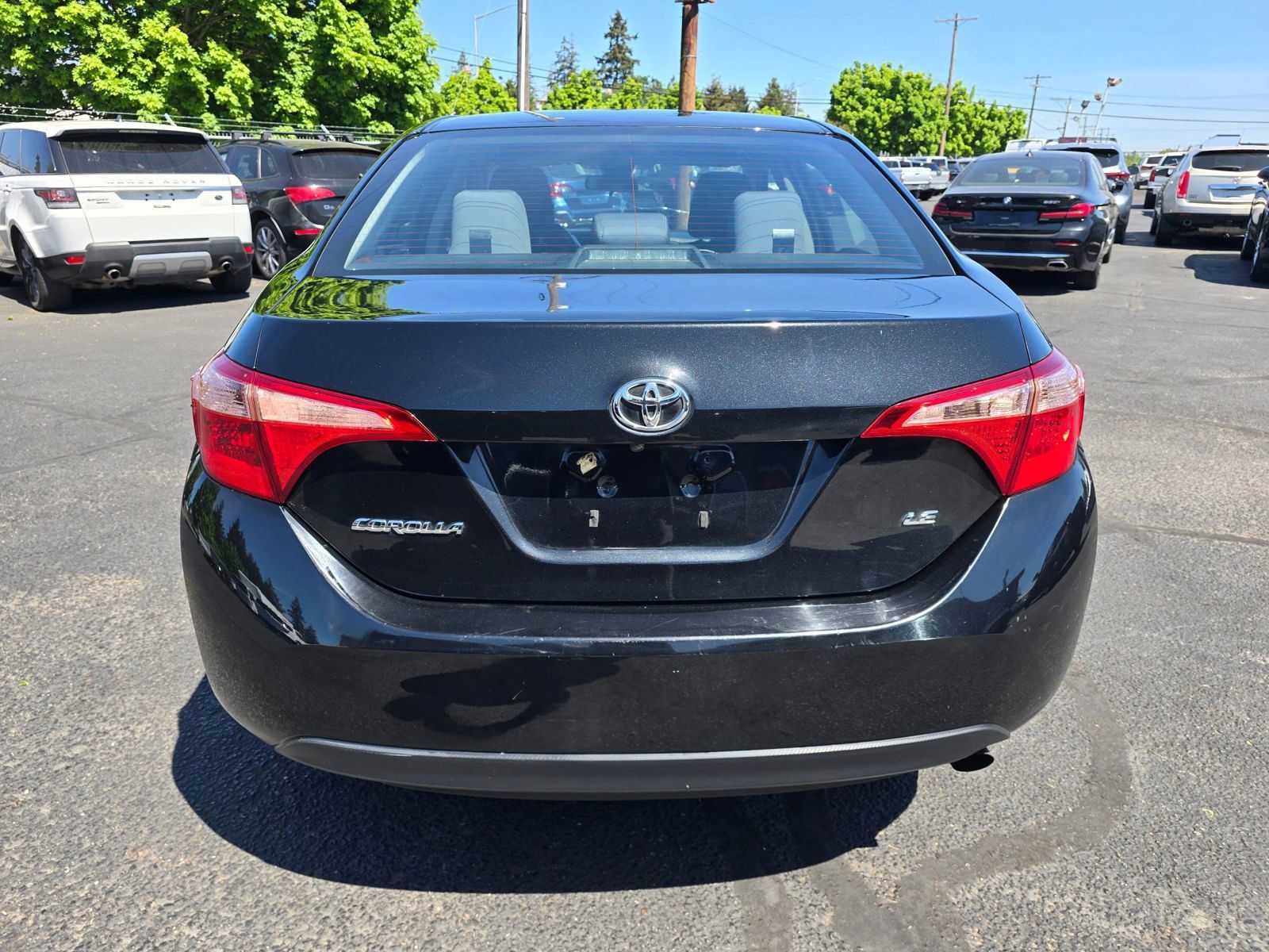 Used 2019 Toyota Corolla LE FWD image 4