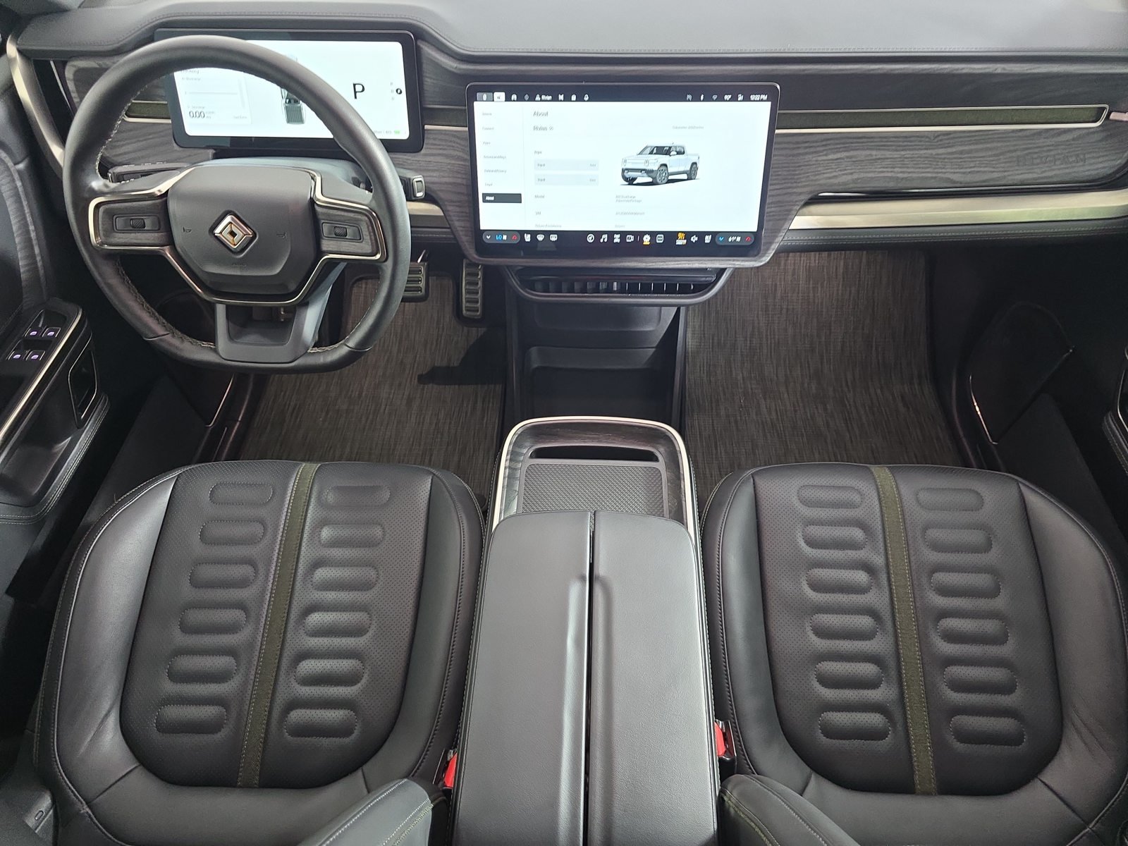 Used 2023 Rivian R1T Adventure Dual AWD/4WD image 25