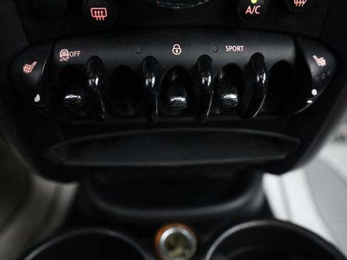 Used 2016 MINI Cooper Countryman FWD image 38