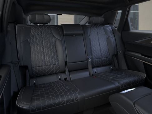 New 2026 Cadillac Lyriq V image 17