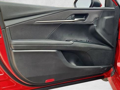Used 2025 Toyota Camry LE FWD image 10