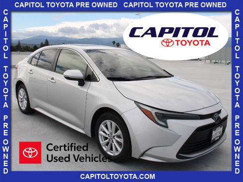 Certified 2024 Toyota Corolla XLE image 1