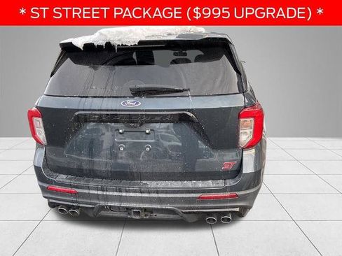 Certified 2022 Ford Explorer ST w/ ST Street Pack image 3