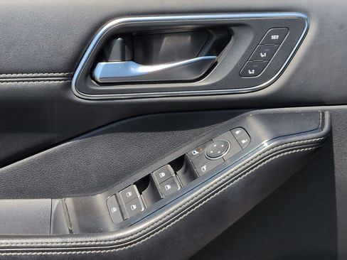 Used 2021 Nissan Rogue Platinum AWD/4WD image 13