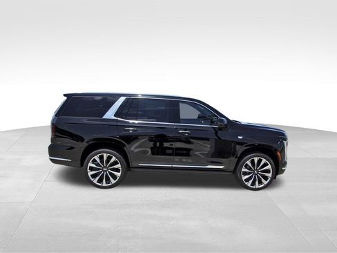 New 2026 Cadillac Escalade Luxury w/ Touring Package AWD/4WD image 5
