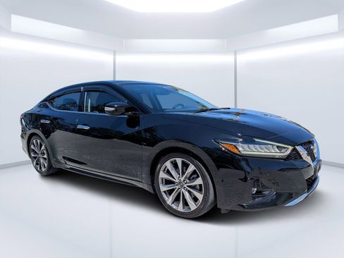 Used 2023 Nissan Maxima Platinum w/ Sport Mat Group FWD image 1