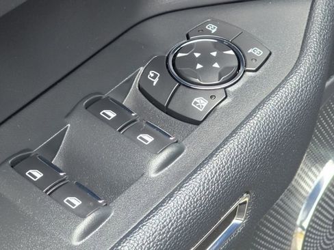 Used 2022 Ford Expedition Max Limited image 26