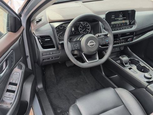 Certified 2023 Nissan Rogue SL w/ SL Premium Package image 10