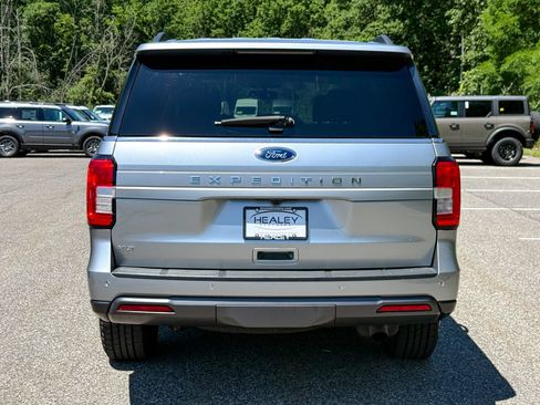 Certified 2023 Ford Expedition XLT AWD/4WD image 5