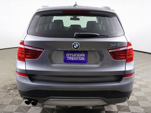Used 2017 BMW X3 xDrive28i image 11