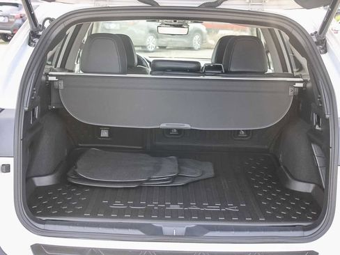 Used 2025 Subaru Outback Touring XT image 20