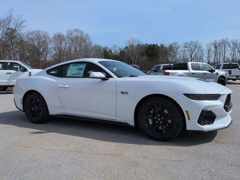 New 2026 Ford Mustang GT image 2