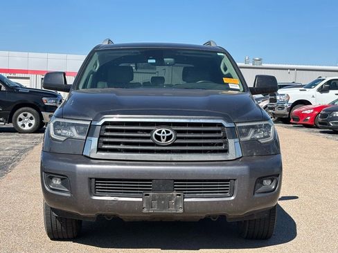 Used 2021 Toyota Sequoia SR5 w/ Premium Package image 2
