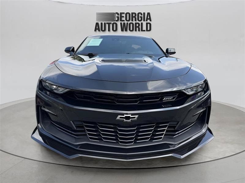 Used 2019 Chevrolet Camaro SS RWD image 16