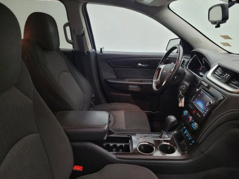 Used 2015 Chevrolet Traverse LT w/ Style and Technology Package AWD/4WD image 21