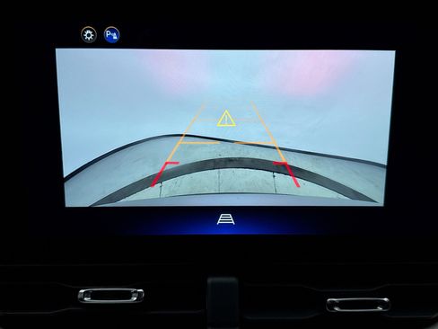 Used 2025 Chevrolet Equinox LT image 16