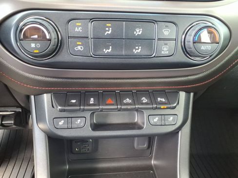 Used 2019 GMC Canyon All Terrain w/ All Terrain X Package AWD/4WD image 26
