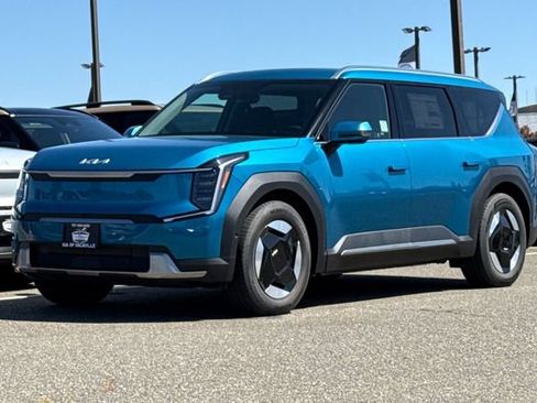 New 2026 Kia EV9 Wind AWD/4WD image 8