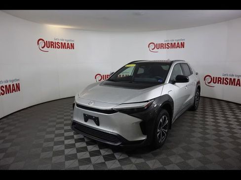 Used 2023 Toyota bZ4X XLE w/ Weather Package image 1