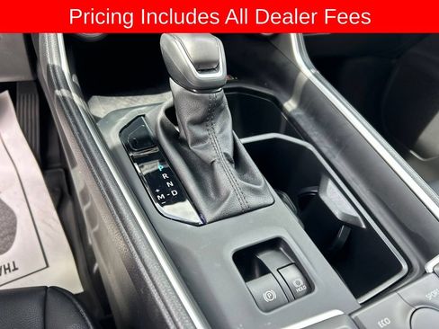 Used 2024 Toyota Grand Highlander AWD image 11