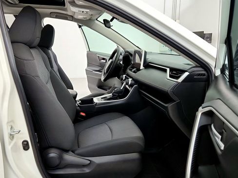 Certified 2023 Toyota RAV4 XLE w/ Convenience Package AWD/4WD image 33