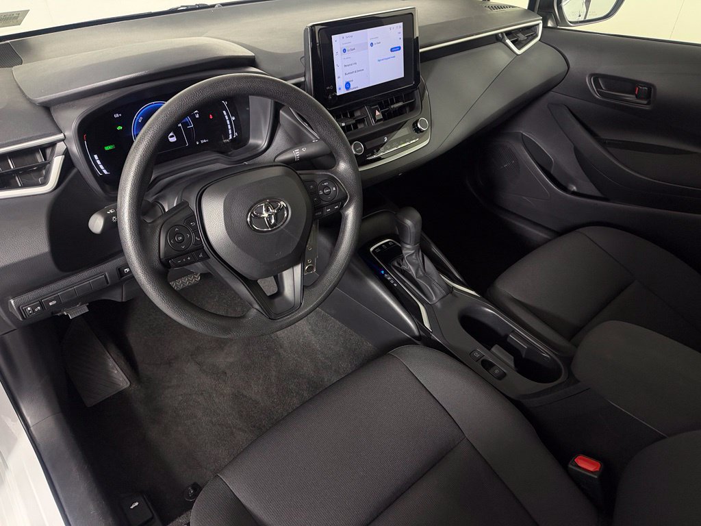 Used 2026 Toyota Corolla LE FWD image 13
