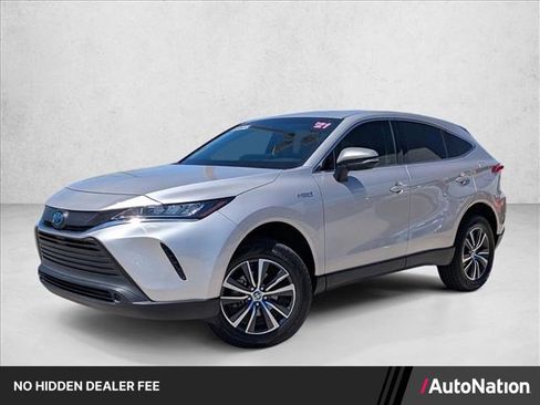 Certified 2021 Toyota Venza LE AWD/4WD image 1