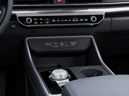 New 2027 Kia Carnival SX Prestige FWD image 23