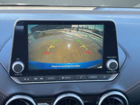 Used 2023 Nissan Sentra SR w/ Electronics Package image 24