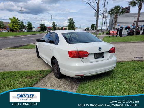 Used 2013 Volkswagen Jetta S FWD image 16