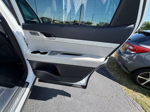 Used 2025 Hyundai Palisade Calligraphy AWD/4WD image 18