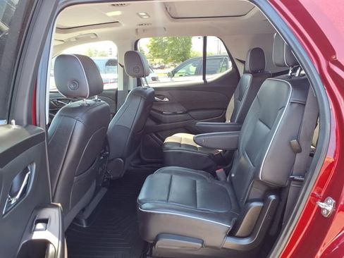 Used 2020 Chevrolet Traverse High Country FWD image 23