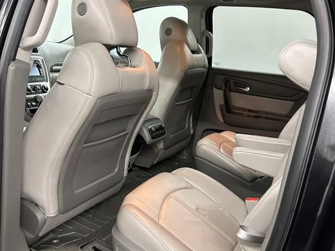 Used 2014 GMC Acadia SLT AWD/4WD image 25