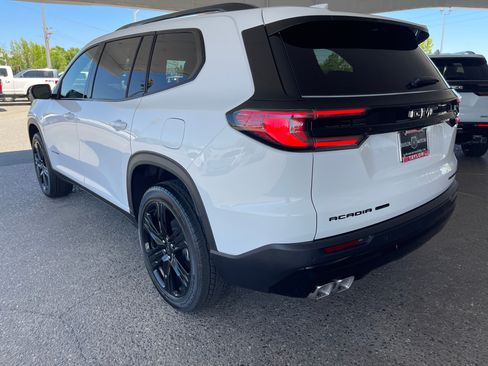 New 2026 GMC Acadia Elevation w/ Black Edition AWD/4WD image 7