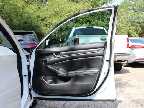 Used 2019 Honda Accord Sport image 26