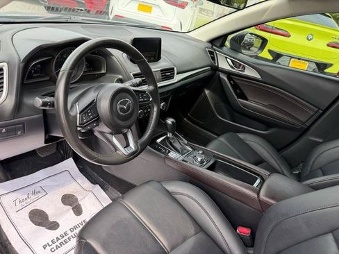 Used 2017 MAZDA MAZDA3 Touring FWD image 15