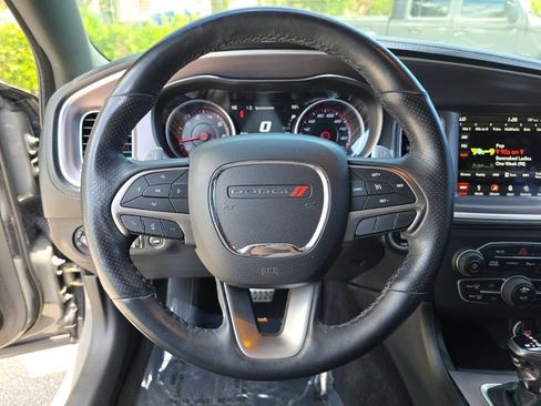 Used 2019 Dodge Charger Scat Pack w/ Plus Group RWD image 31