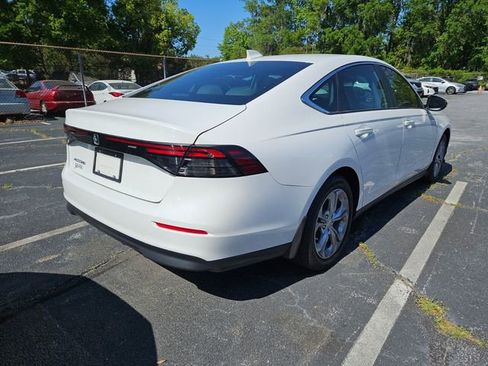 Certified 2025 Honda Accord LX image 8