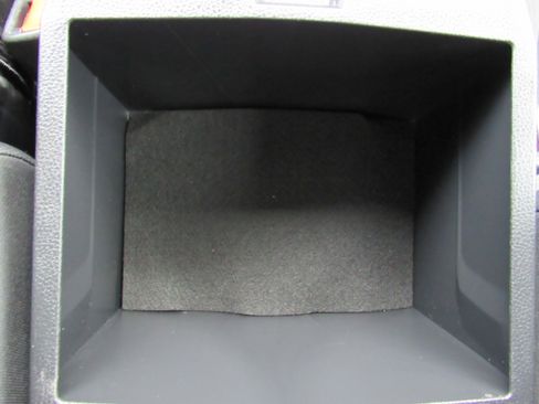 Used 2024 Toyota Tacoma SR5 image 33