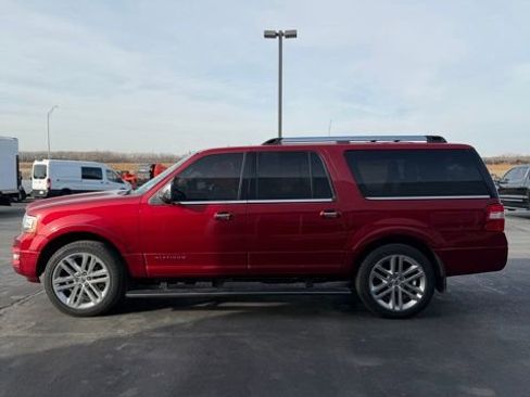 Used 2017 Ford Expedition EL Platinum image 5